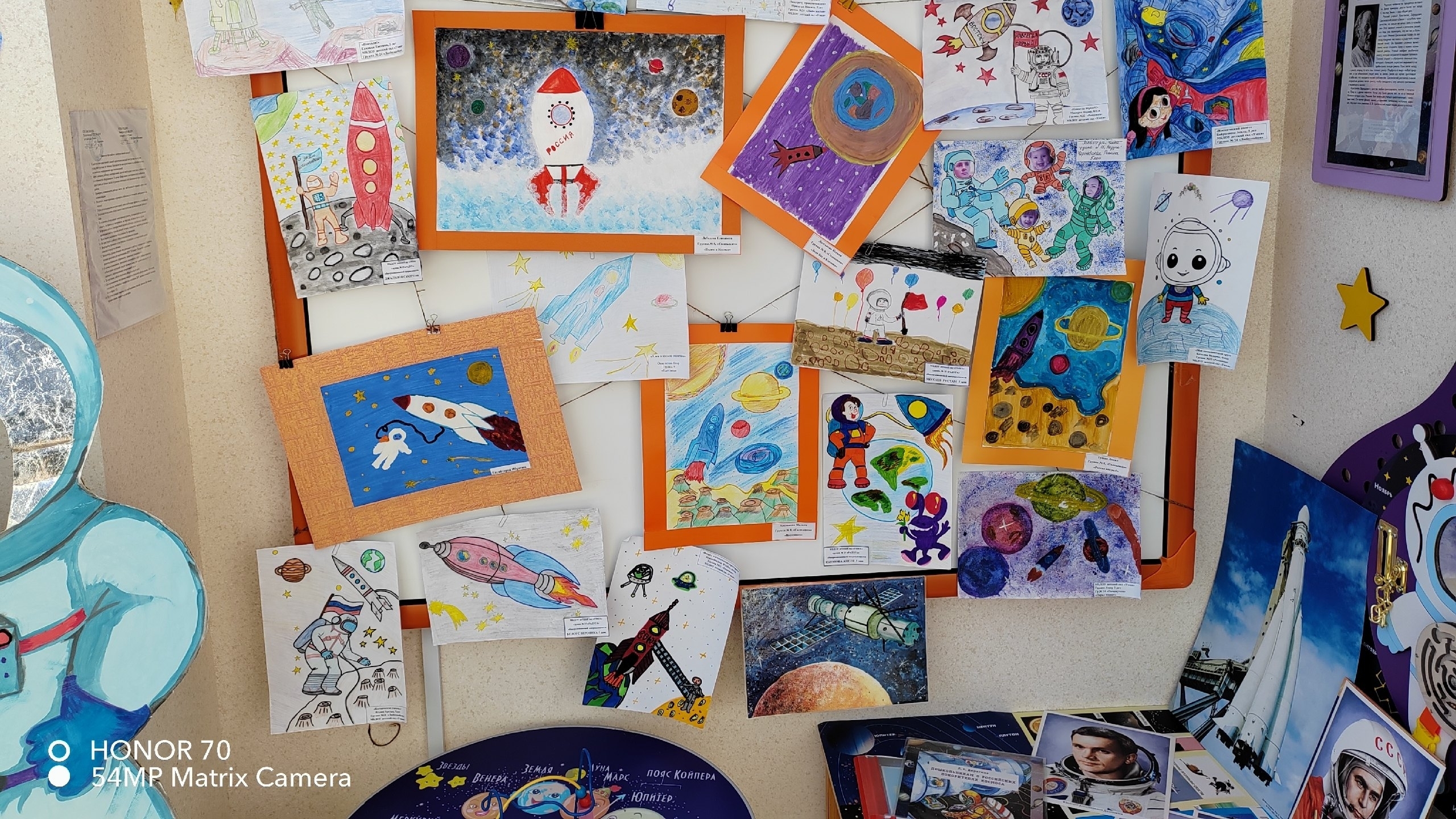 Экспозиции творческих работ обучающихся